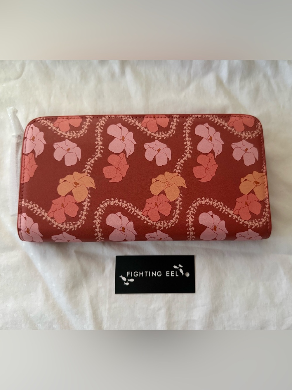 Fighting Eel Large Zip Wallet - Auburn Puakenikeni Napa